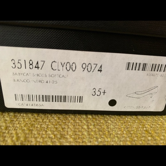 Saint Laurent Kitten Pump - Calfskin size 35.5 (orig $800) - Picture 6 of 6